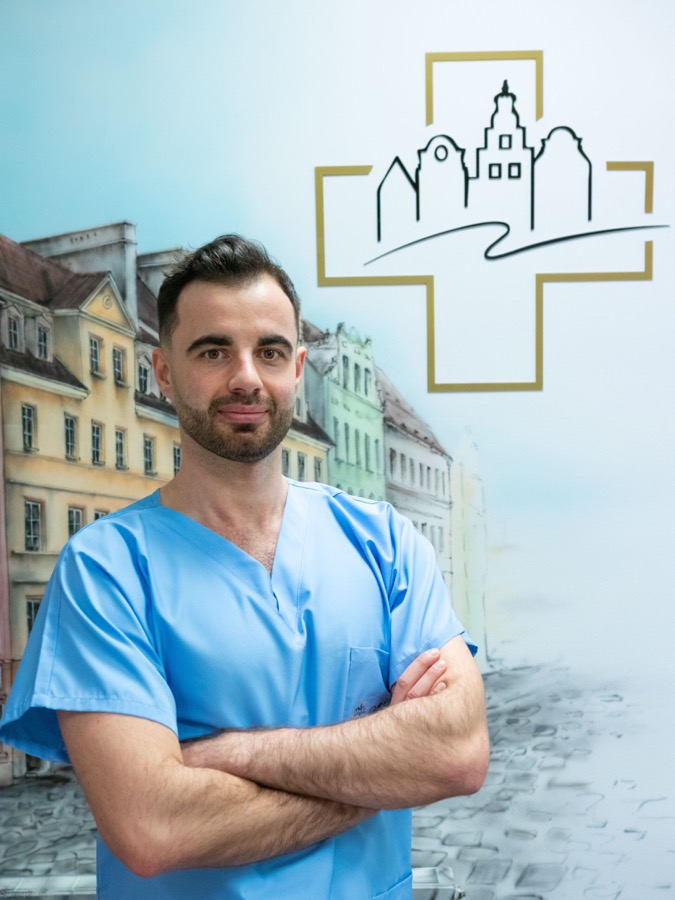 Dr Bartosz Woźniak